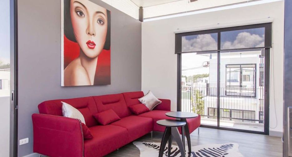 For rent 3 bedrooms townhouse in Mueang Phuket, Phuket