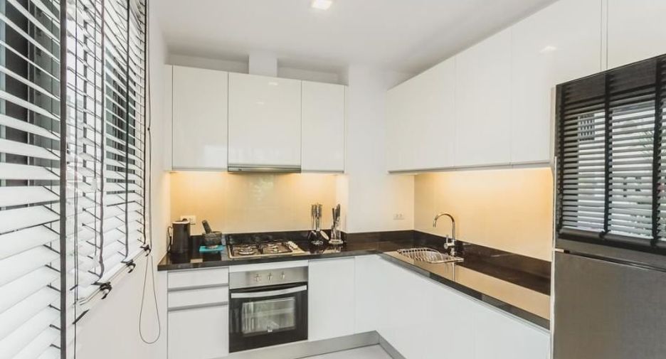 For rent 3 bedrooms townhouse in Mueang Phuket, Phuket