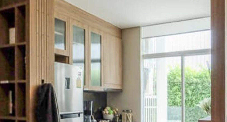 For sale 1 Beds condo in Khlong Toei, Bangkok