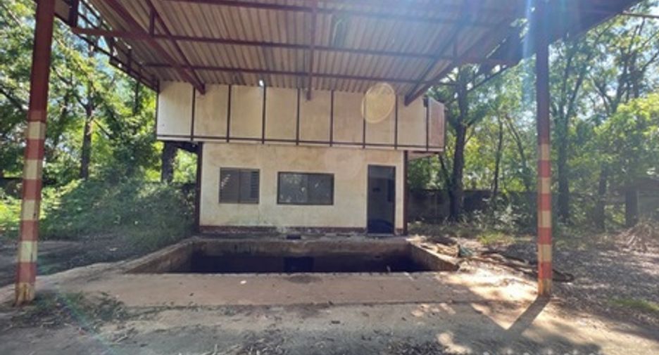 For sale warehouse in Wat Bot, Phitsanulok