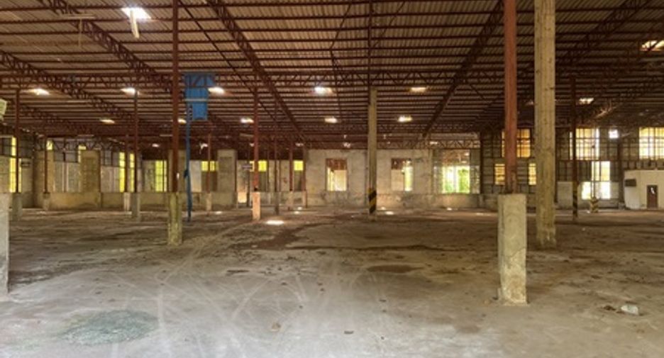 For sale warehouse in Wat Bot, Phitsanulok