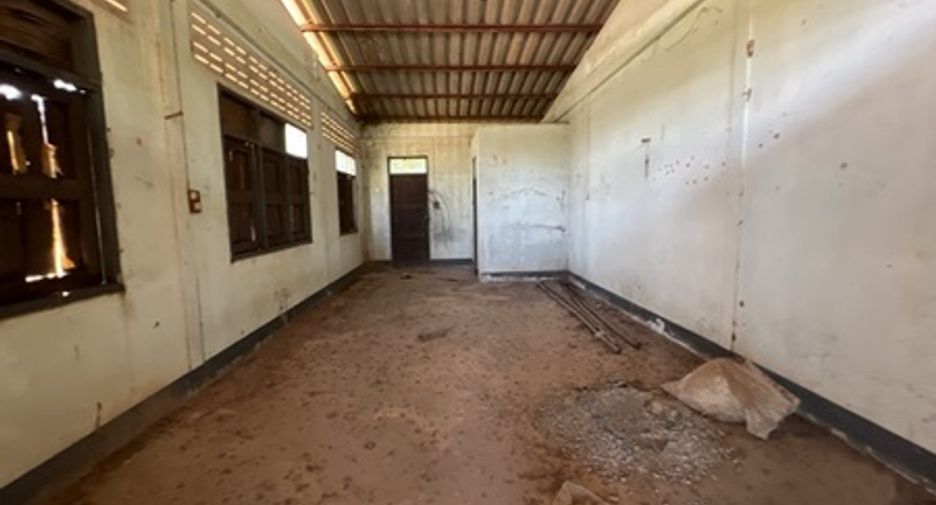 For sale warehouse in Wat Bot, Phitsanulok