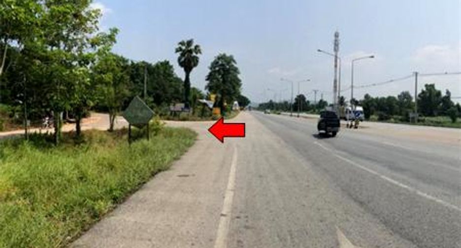 For sale warehouse in Wat Bot, Phitsanulok