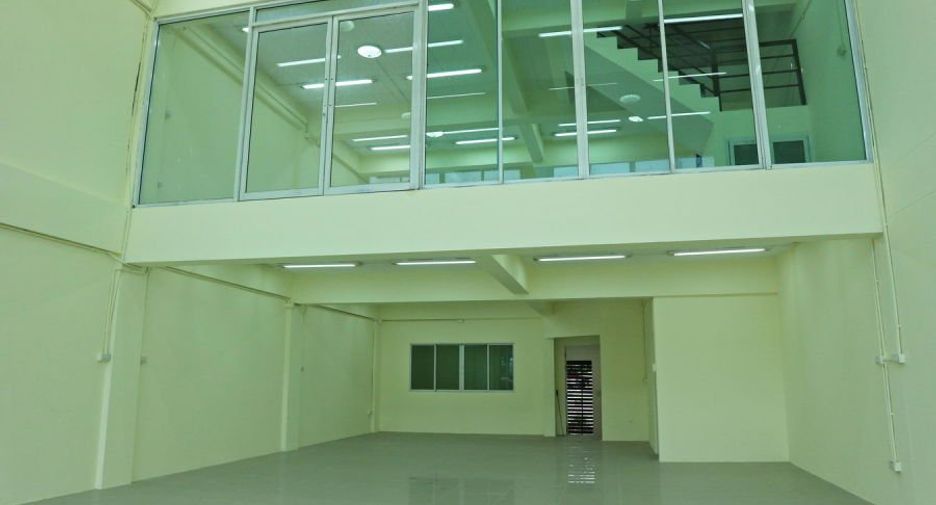 For sale retail Space in Central Pattaya, Pattaya