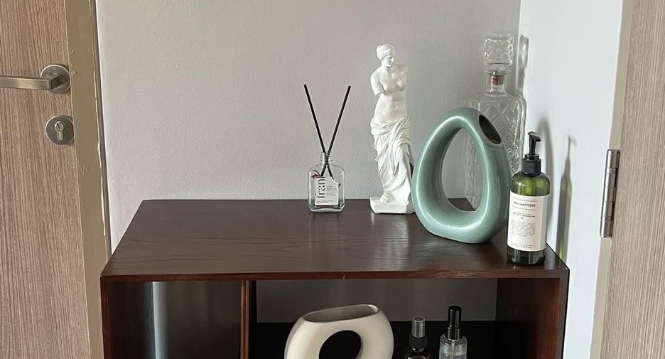 For sale studio condo in Phaya Thai, Bangkok
