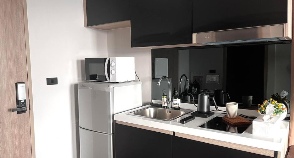 For sale studio condo in Phaya Thai, Bangkok