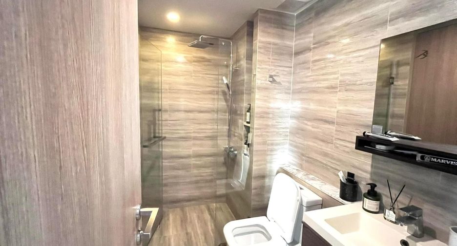 For sale studio condo in Phaya Thai, Bangkok