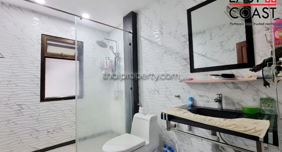 À vendre 4 chambres maison à East Pattaya, Pattaya