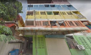 For sale 20 Beds apartment in Mueang Samut Prakan, Samut Prakan