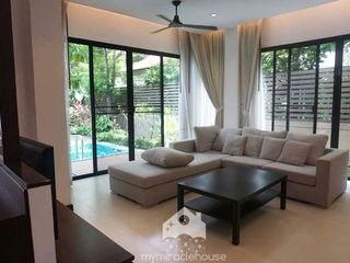 For rent 3 Beds house in Watthana, Bangkok