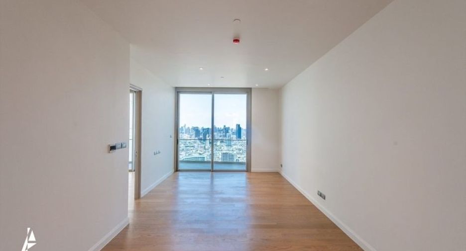 For sale 2 bedrooms condo in Khlong San, Bangkok