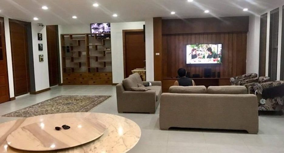 For sale 20 bedrooms apartment in Bang Lamung, Chonburi