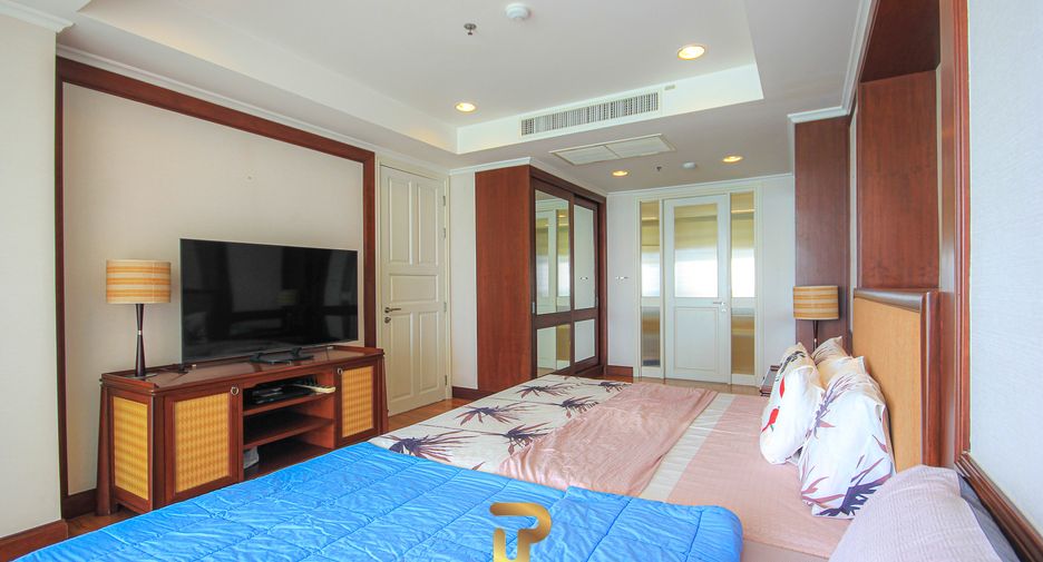 For sale 3 bedrooms condo in Cha Am, Phetchaburi