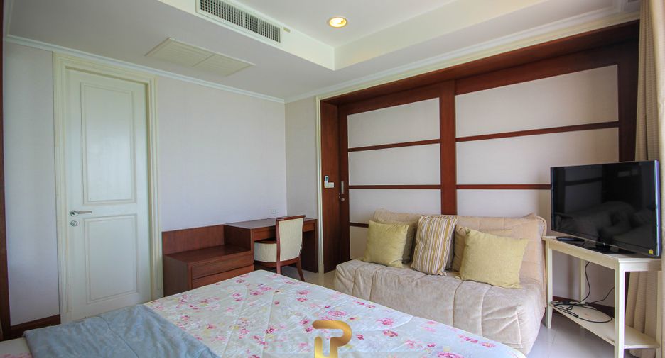 For sale 3 bed condo in Cha Am, Phetchaburi