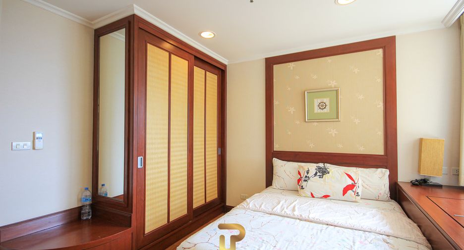 For sale 3 bedrooms condo in Cha Am, Phetchaburi