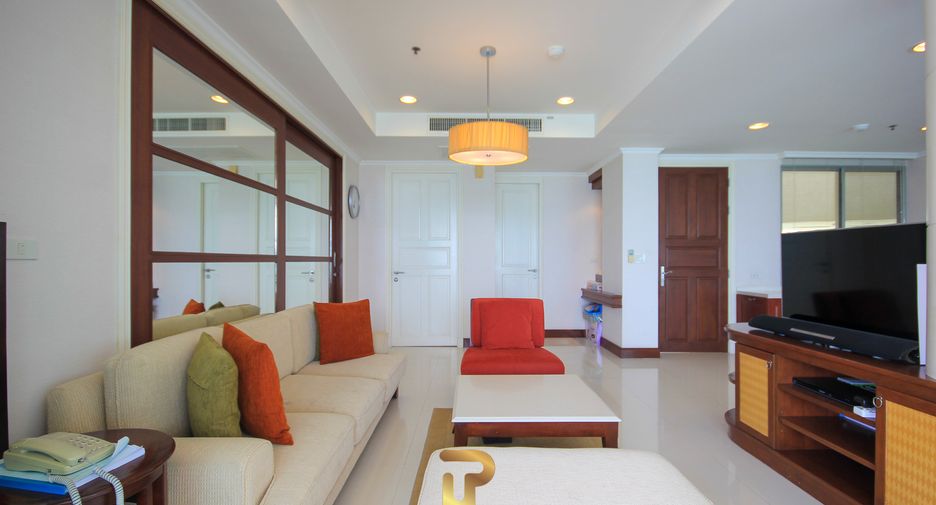 For sale 3 bedrooms condo in Cha Am, Phetchaburi