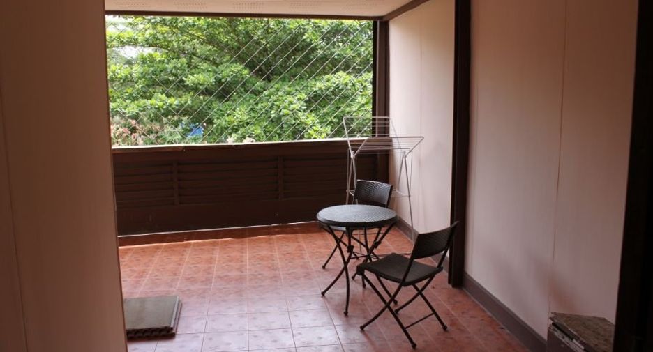 Reihenhaus zum Kauf mit 7 Zimmer in Sattahip, Chonburi