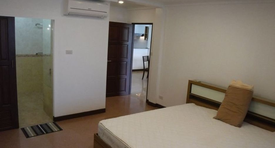 Reihenhaus zum Kauf mit 7 Zimmer in Sattahip, Chonburi