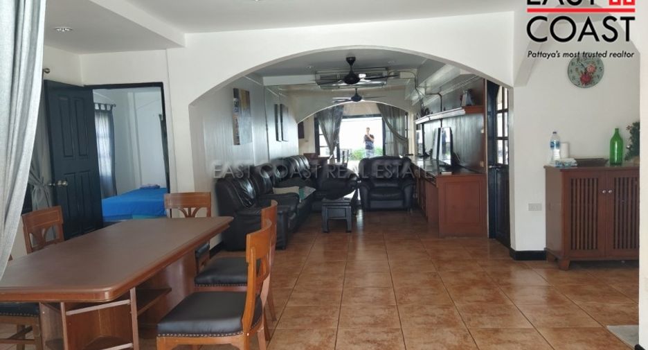 Casa en venta de 4 habitaciones en Bang Lamung, Chonburi