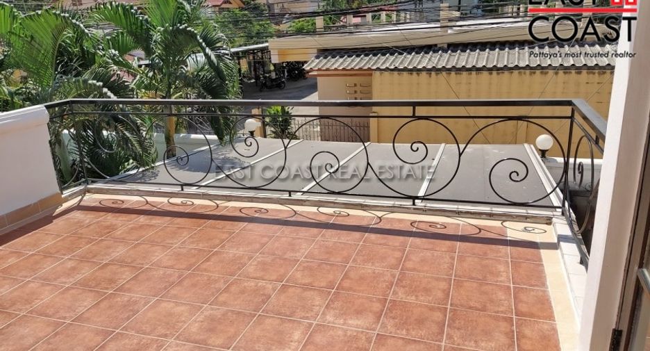 Casa en venta de 4 habitaciones en Bang Lamung, Chonburi