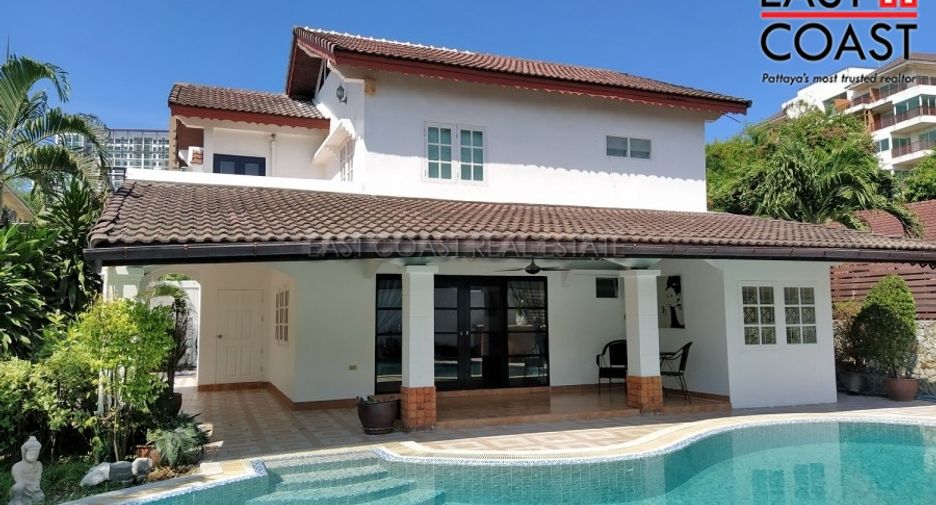 Casa en venta de 4 habitaciones en Bang Lamung, Chonburi
