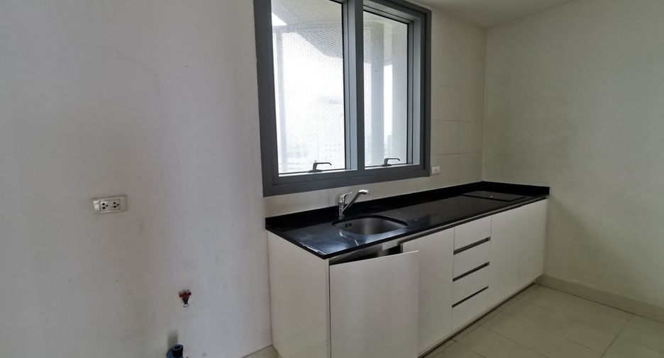 Продажа 3 спальни кондо в Ян Наща, Бангкок