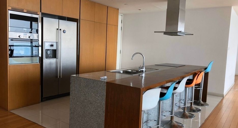 Продажа 3 спальни кондо в Ян Наща, Бангкок