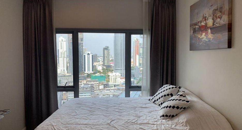 For sale 2 ベッドルーム condo in Khlong Toei, Bangkok
