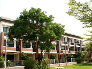 For sale 2 bed office in Mueang Phuket, Phuket