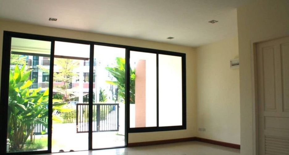 For sale 2 Beds office in Mueang Phuket, Phuket
