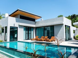 For rent 3 bedrooms villa in Mueang Phuket, Phuket