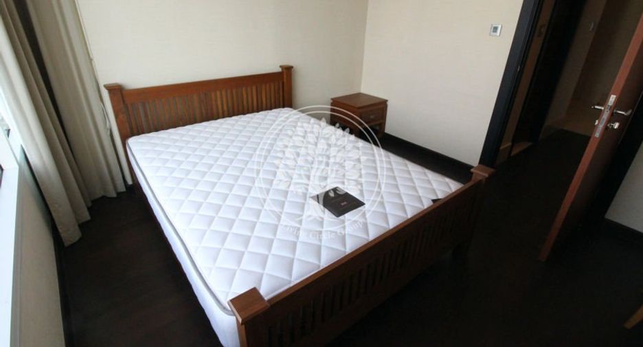 For rent and for sale 3 bedrooms condo in Sathon, Bangkok