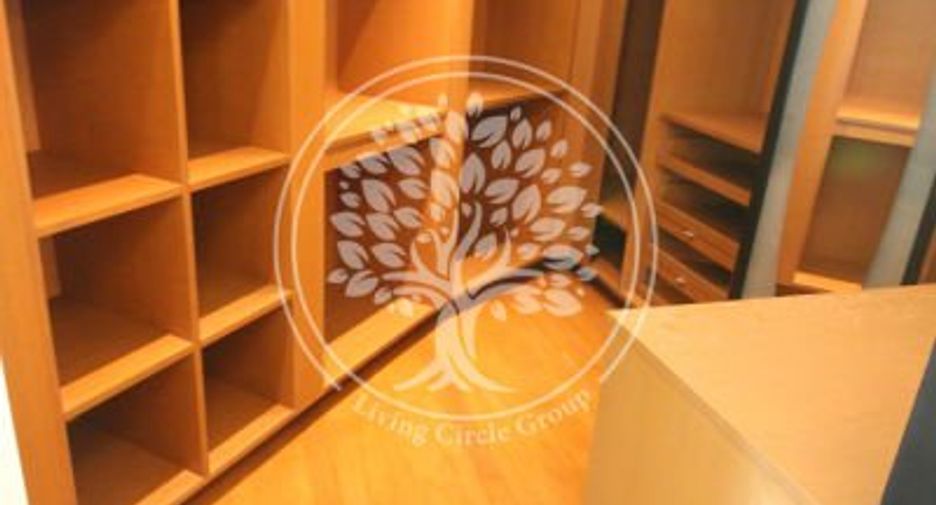 For rent and for sale 3 bedrooms condo in Sathon, Bangkok