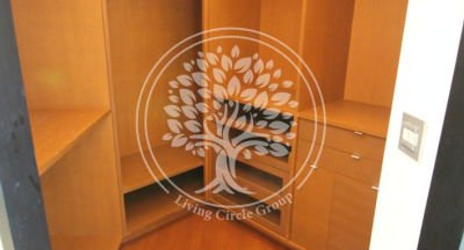For rent and for sale 3 bedrooms condo in Sathon, Bangkok