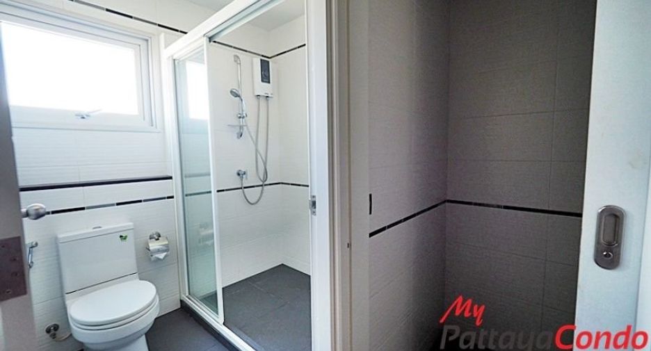 Condo en venta de 2 habitaciones en Bang Lamung, Chonburi