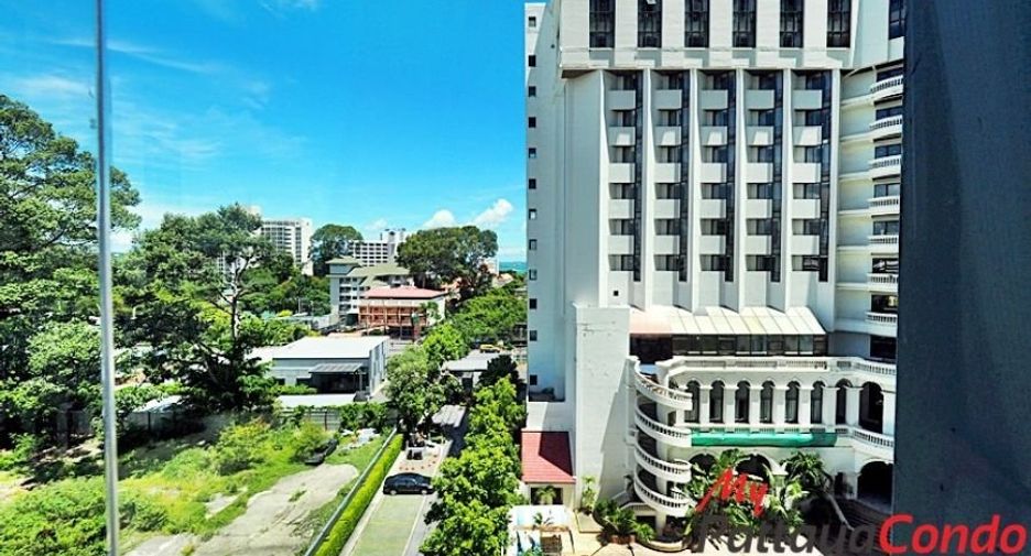 Condo en venta de 2 habitaciones en Bang Lamung, Chonburi