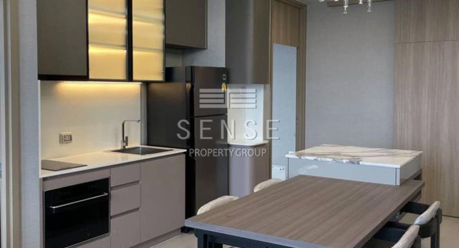 À louer 2 chambres condo à Pathum Wan, Bangkok