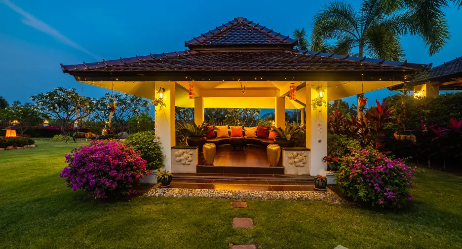 For sale 6 bed villa in Hua Hin, Prachuap Khiri Khan