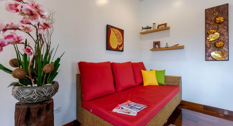 For sale 6 bed villa in Hua Hin, Prachuap Khiri Khan