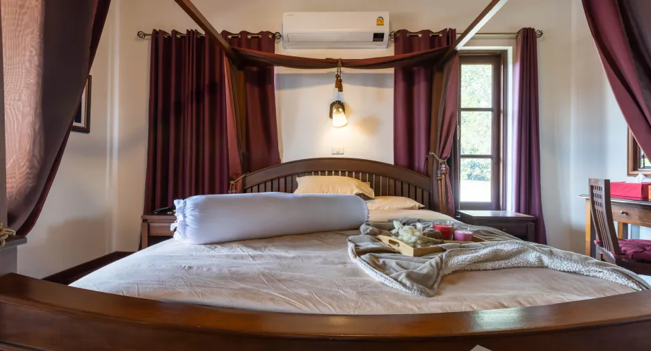 For sale 6 bed villa in Hua Hin, Prachuap Khiri Khan