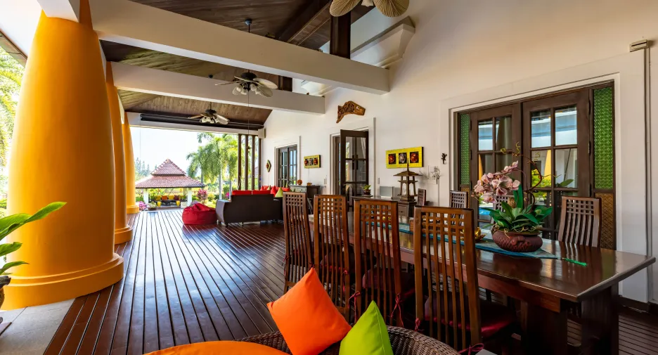 For sale 6 bed villa in Hua Hin, Prachuap Khiri Khan