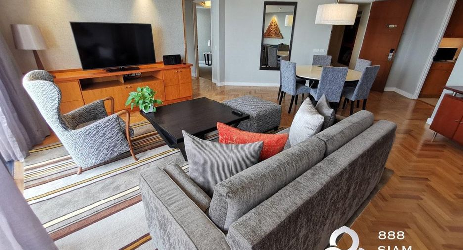 For rent 3 bedrooms condo in Yan Nawa, Bangkok