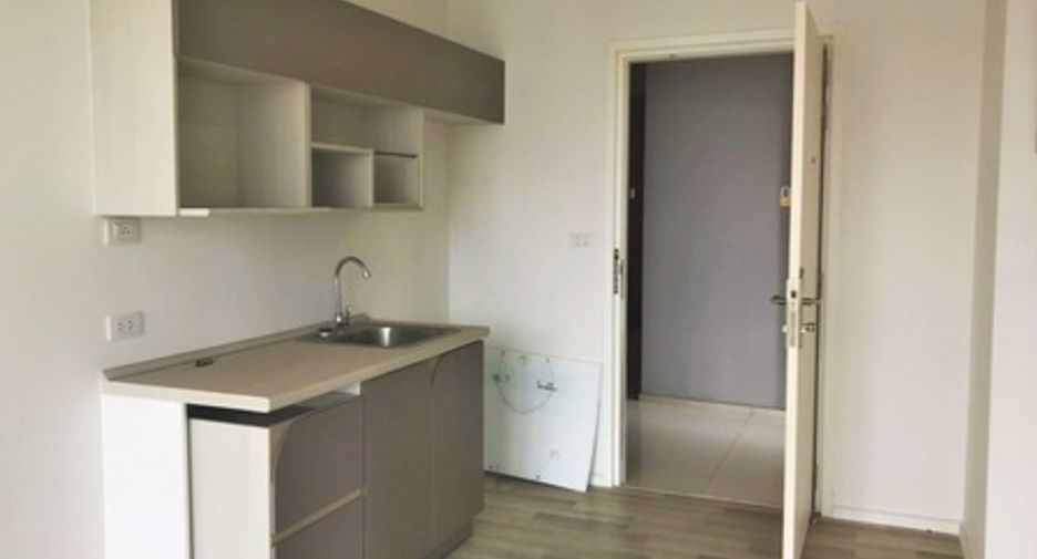 For sale 1 bed apartment in Chom Thong, Bangkok