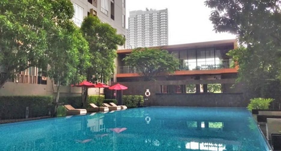 For sale 1 bed apartment in Chom Thong, Bangkok