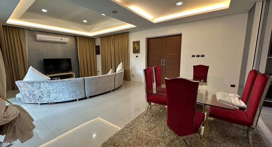 For rent 4 bed villa in Mueang Phuket, Phuket
