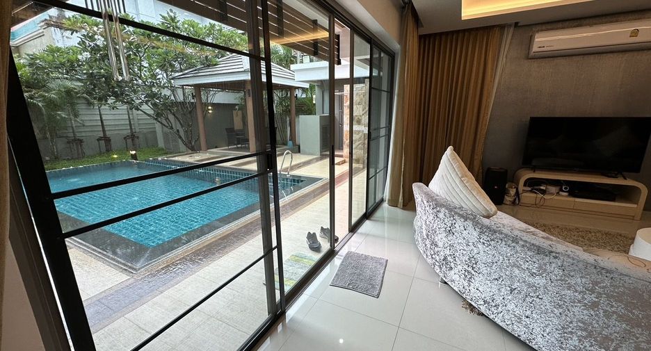 For rent 4 bed villa in Mueang Phuket, Phuket
