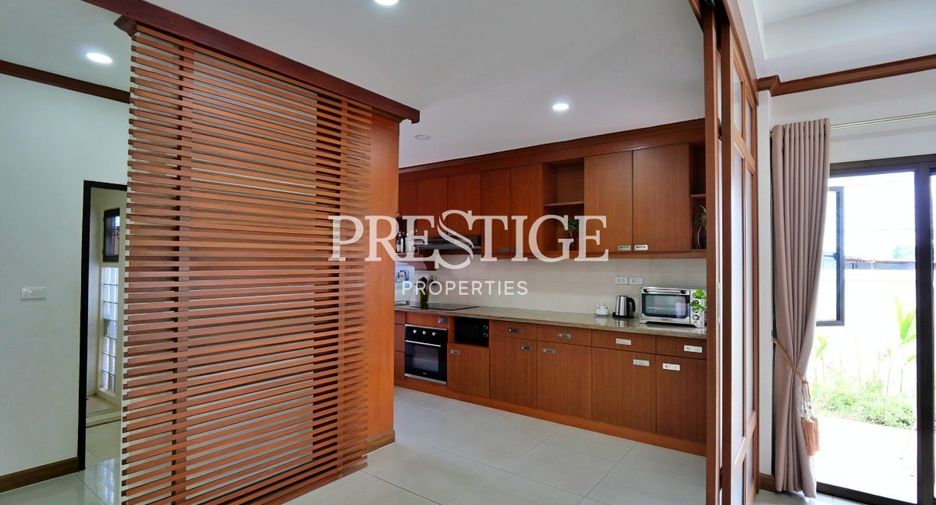 For sale 3 bedrooms house in Bang Lamung, Chonburi