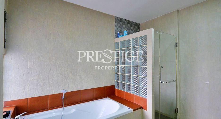 For sale 3 bedrooms house in Bang Lamung, Chonburi
