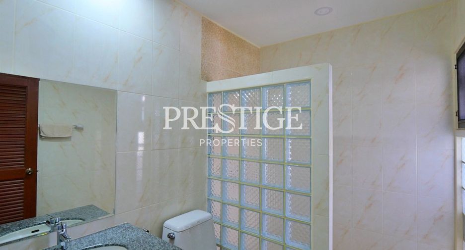 For sale 3 bedrooms house in Bang Lamung, Chonburi