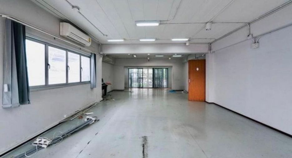 For sale and for rent 1 bed office in Suan Luang, Bangkok